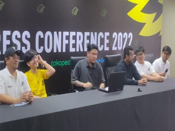 Kairi & Yeb Resmi Menjadi Amunisi Anyar ONIC Esports di MPL ID Season 10