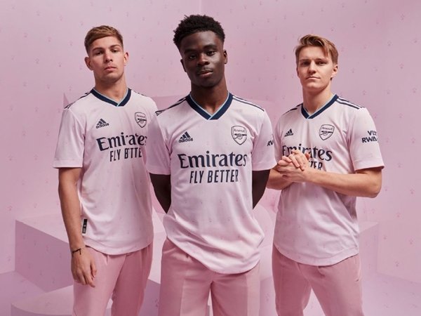 Arsenal rilis jersey ketiga untuk musim 2022-23 (Sumber: ArsenaI)