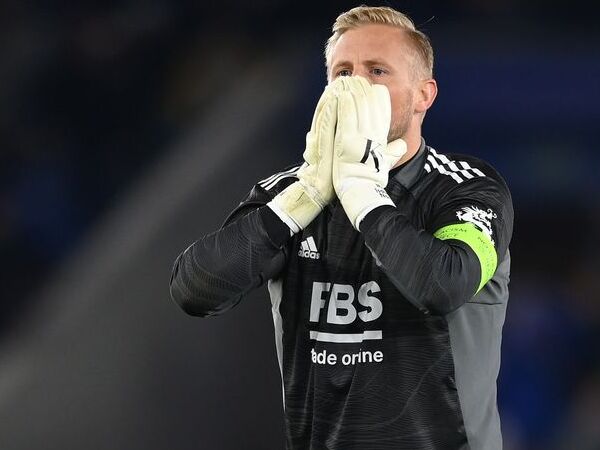 Kasper Schmeichel akhiri 11 tahun karirnya bersama Leicester City.