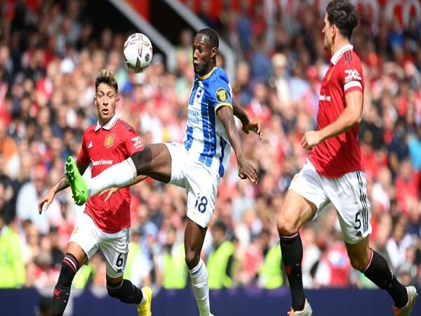 Rio Ferdinand menyarankan Man United untuk menarik pulang Danny Welbeck untuk dijadikan sebagai striker pelapis dari Cristiano Ronaldo / via Getty Images