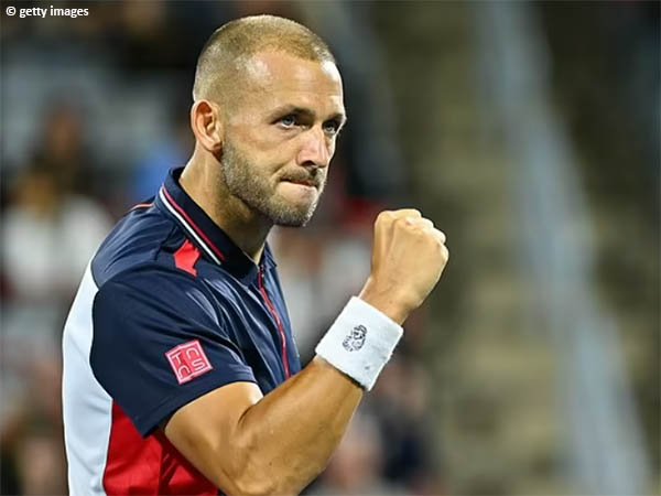 Dan Evans tantang Pablo Carreno Busta demi final di Montreal