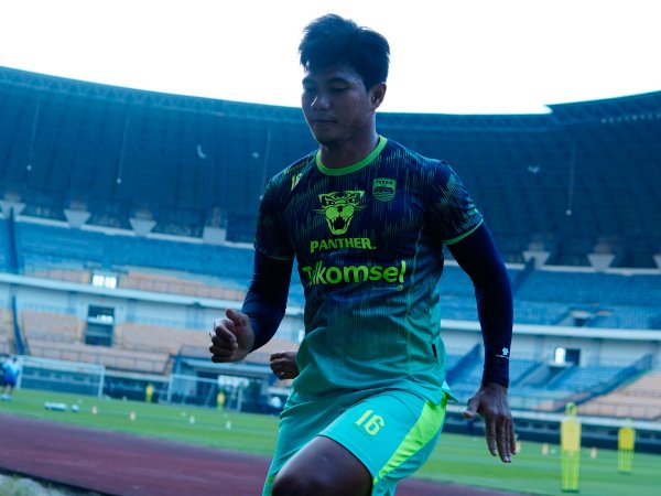 Bek Persib, Achmad Jufriyanto