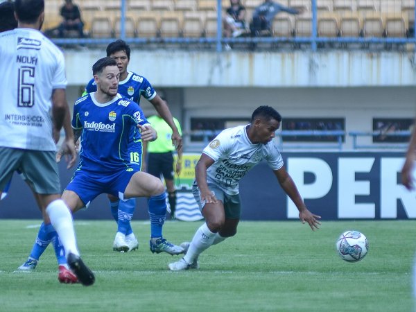 Persib kalah 2-3 dari Bali United