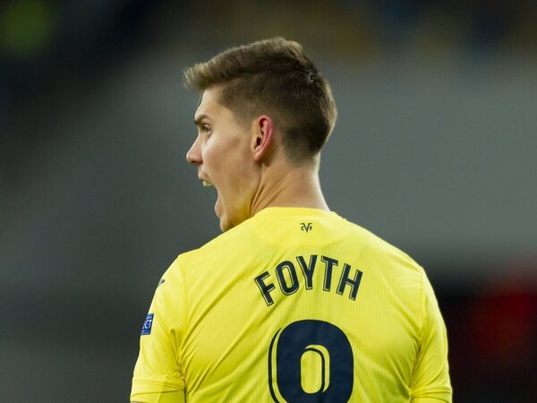 Bos Villarreal yaitu Unai Emery, membenarkan minat Barcelona terhadap anak asuhnya yakni Juan Foyth / via Getty Images