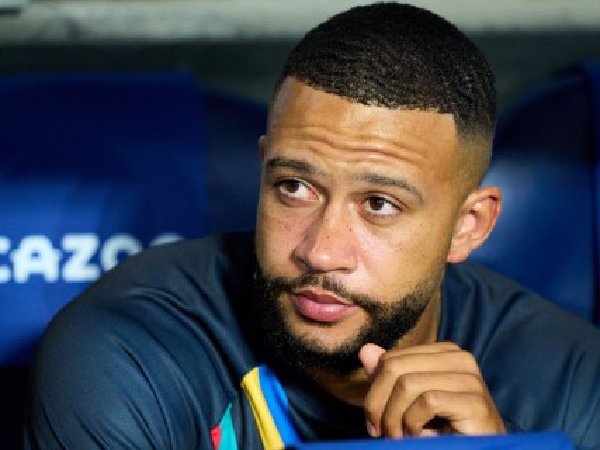 Erik ten Hag minta Man United segera selesaikan transfer Memphis Depay