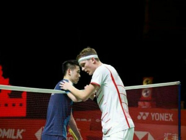 Kunlavut Vitidsarn Tak Gentar Hadapi Axelsen di Final Kejuaraan Dunia