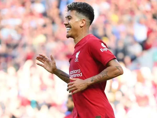 Klopp Sangat Puas dengan Penampilan Roberto Firmino