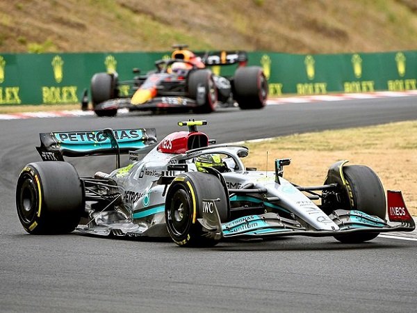 Mercedes, Lewis Hamilton