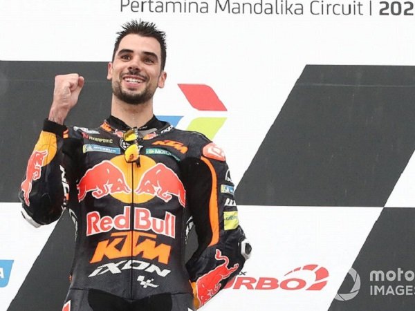 Miguel Oliveira telah resmi gabung dengan RNF Aprilia.