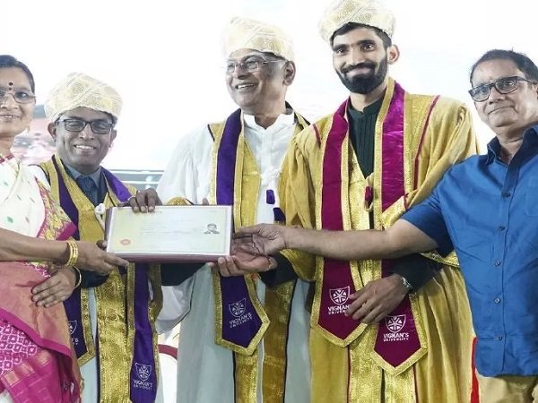 Kidambi Srikanth receives honorary doctorate from Vinian University