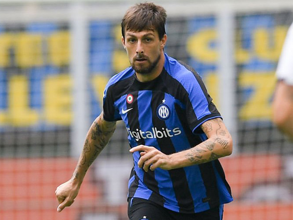 Bek Inter Milan, Francesco Acerbi.