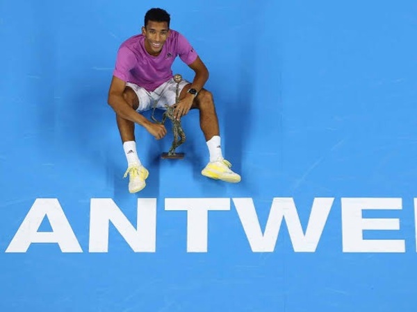 Felix Auger Aliassime defeats Sebastian Korda in Antwerp