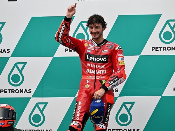 Francesco Bagnaia akui tidak mudah kalahkan Bastianini di Sepang.