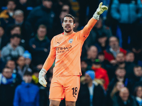 Kiper Manchester City, Stefan Ortega Moreno.