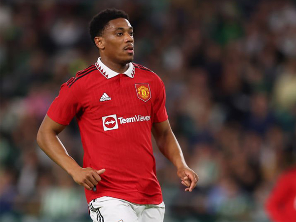 Penyerang Manchester United, Anthony Martial