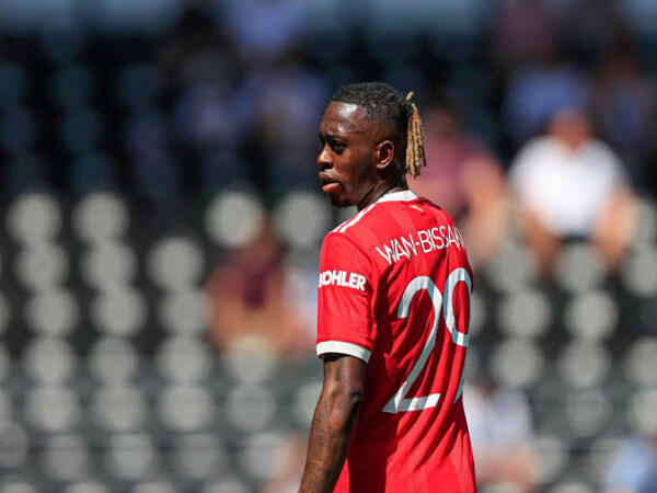 West Ham dilaporkan menjadi klub terbaru yang berminat kepada bek kanan Manchester United yaitu Aaron Wan-Bissaka / via Getty Images