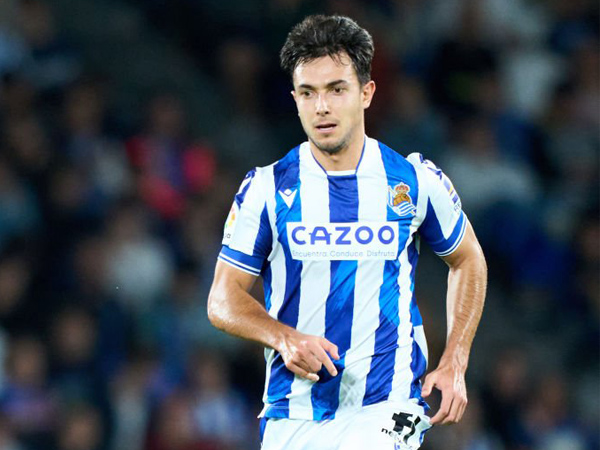 Gelandang Real Sociedad, Martin Zubimendi.