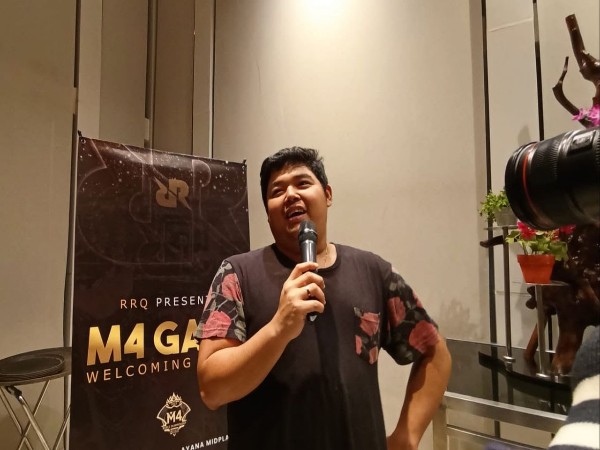 Jelang RRQ Hoshi vs Todak di Upper Bracket M4, R7 Berikan Pesan ke Ciku