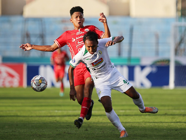 Laga PSS Sleman kontra Persija Jakarta