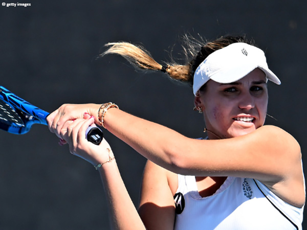 Sofia Kenin maju satu langkah lebih dekat dengan gelar kedua di Hobart