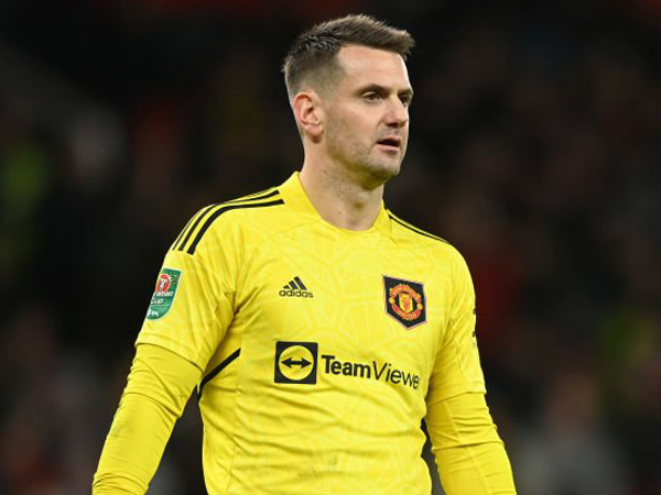 Kiper Manchester United, Tom Heaton.