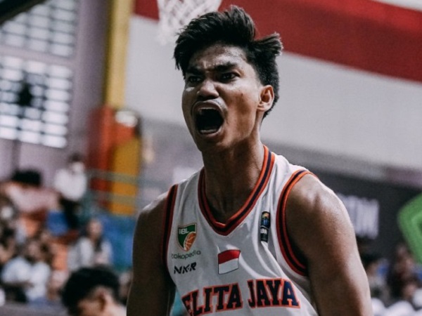 Playmaker muda Pelita Jaya Basketball Jakarta, Yesaya Saudale. (Images: IBL)