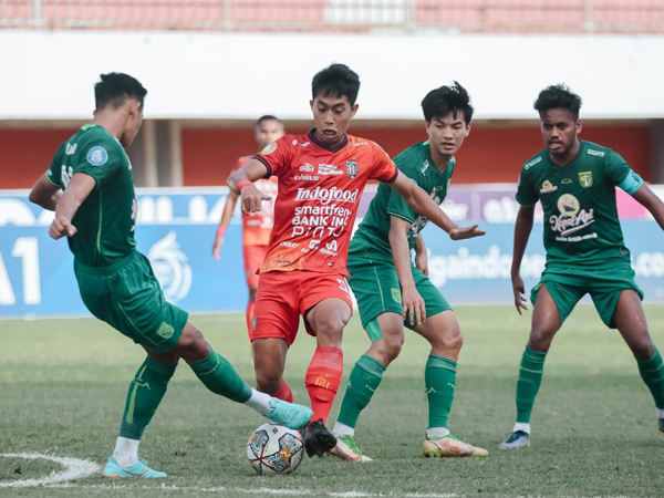 Gelandang muda Bali United, I Made Tito saat melakoni debutnya di Liga 1