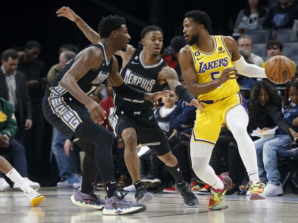 Malik Beasley ingin bentuk chemistry lebih baik dengan Anthony Davis.