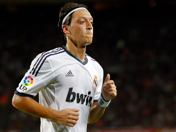 Mesut Ozil saat masih memperkuat Real Madrid. (Images: Getty)