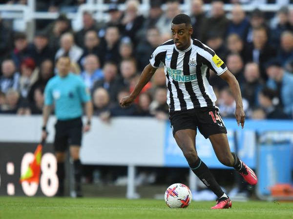 Alexander Isak Targetkan Newcastle United Lolos ke Liga Champions