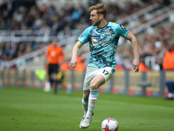 Tren Buruk Southampton Terus Berlanjut, Stuart Armstrong Hanya Bisa Pasrah