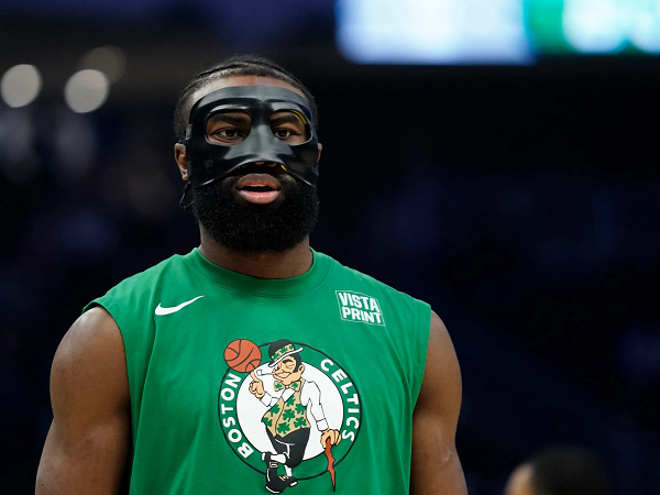 Jaylen Brown fokus untuk bisa curi kemenangan di markas 76ers.