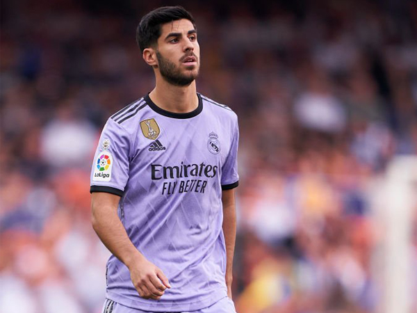 Marco Asensio бритые ноги