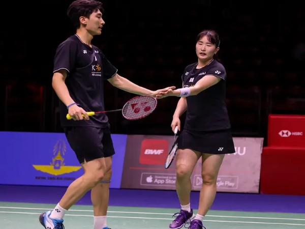 Kim/Jeong Tumbangkan Zheng/Yaqiong di Perempat Final Singapore Open 2023