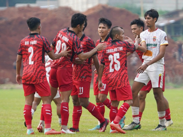 Pemain Persija Jakarta usai laga uji coba