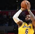 LeBron James Ungkap Alasan Tak Pernah Ikut Kontes Slam Dunk