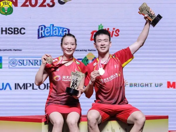 Zheng Siwei/Huang Yaqiong Pertahankan Gelar Indonesia Open 2023