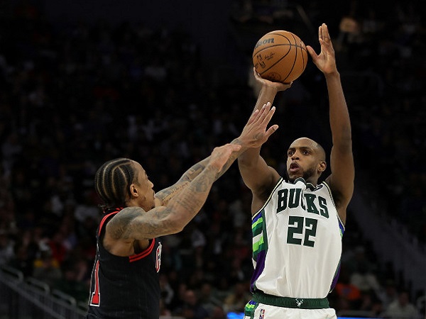 Shooting guard Milwaukee Bucks, Khris Middleton. (Images: Getty)