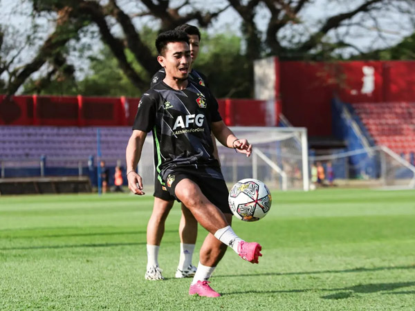 Gelandang senior Persik Kediri, Muhammad Taufiq