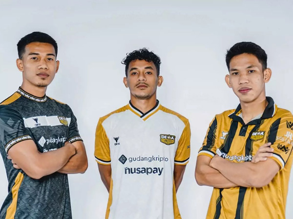 Jersey baru Dewa United FC resmi diluncurkan