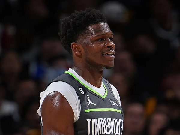 Anthony Edwards terima kontrak baru bernilai maksimal dari Timberwolves.