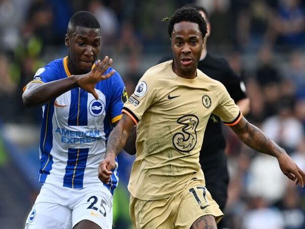 Moises Caicedo diklaim akan menjadi tandem sempurna untuk Enzo Fernandez apabila sang pemain pindah ke Chelsea musim panas ini / via Getty Images