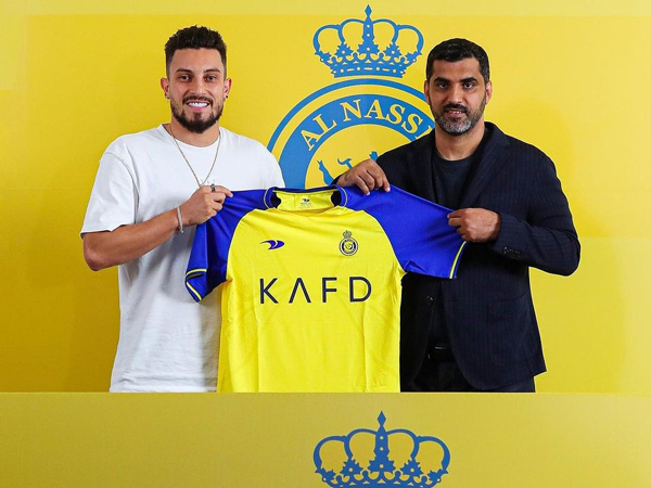 Bek kiri Al Nassr, Alex Telles.