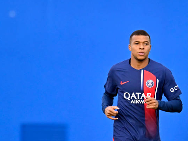 Presiden PSG Akan Coba Yakinkan Kylian Mbappe untuk Tinggalkan Klub