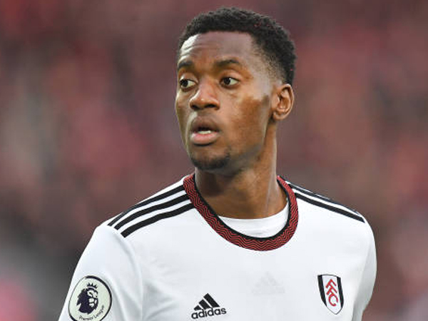 Bek Tengah Fulham, Tosin Adarabioyo Tertarik Pindah ke Monaco