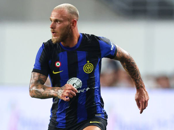 Bek sayap Inter Milan, Federico Dimarco.