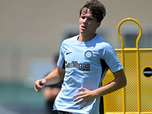 Gelandang Inter Milan, Giovanni Fabbian.