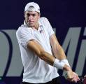 John Isner Hempaskan Rinky Hijikata Dari Los Cabos