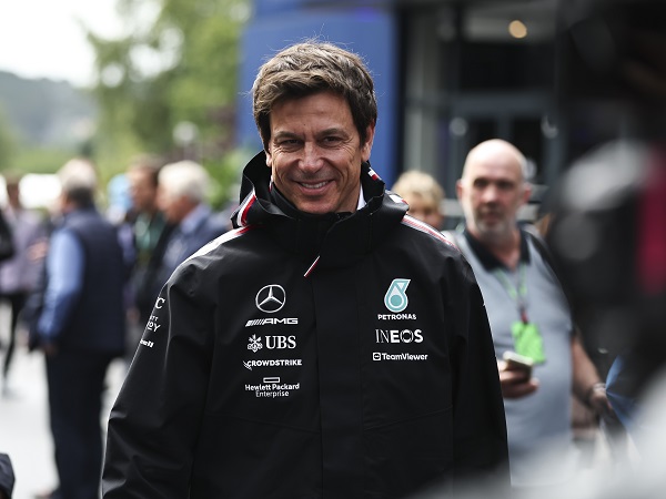 Mercedes, Toto Wolff