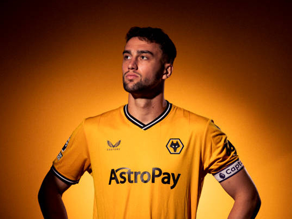 Maximilian Kilman Resmi Ditunjuk Jadi Kapten Baru Wolves